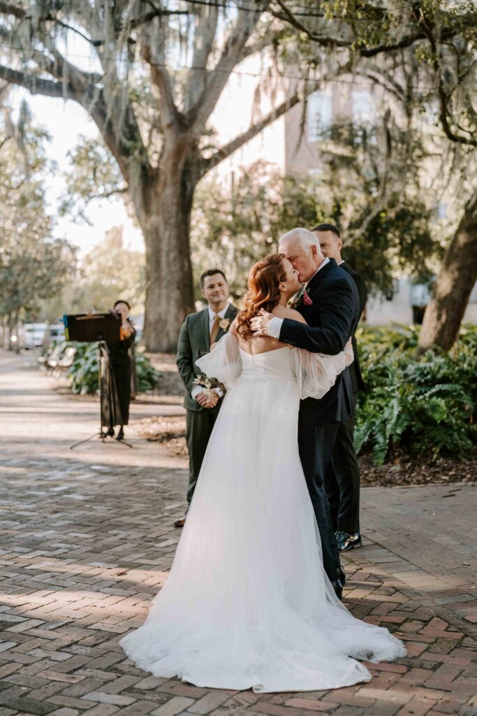 Downtown Savannah Wedding Ceremony - The Hulls