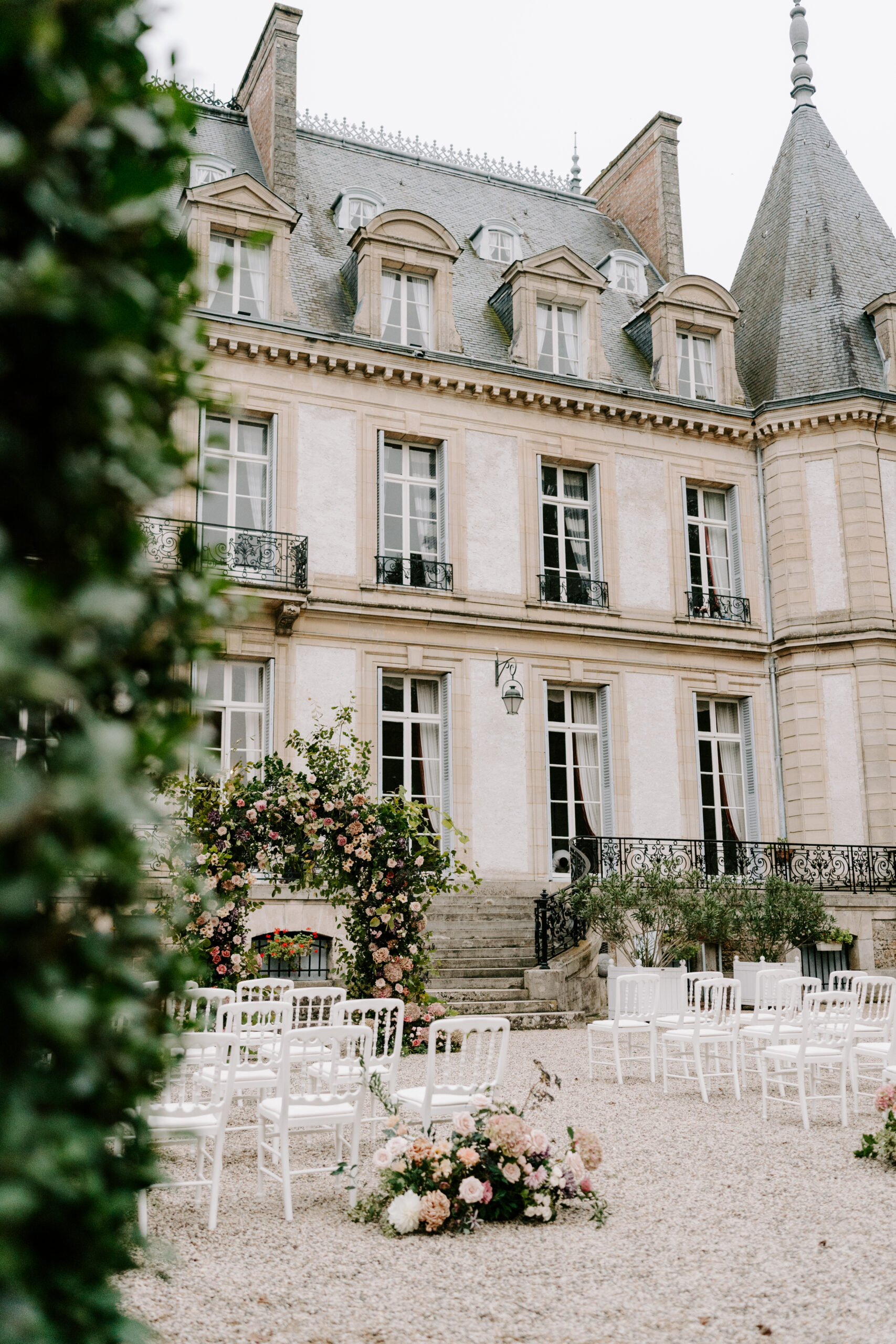 Dream Wedding Venue Outside Paris dream-wedding-venue-outside-paris
